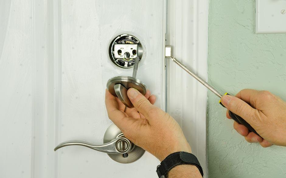 ouverture de porte claquée serrurier Châtenay-Malabry